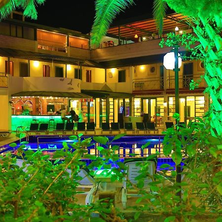 Sky Star Hotel - Bed&Breakfast Gümbet Exteriör bild